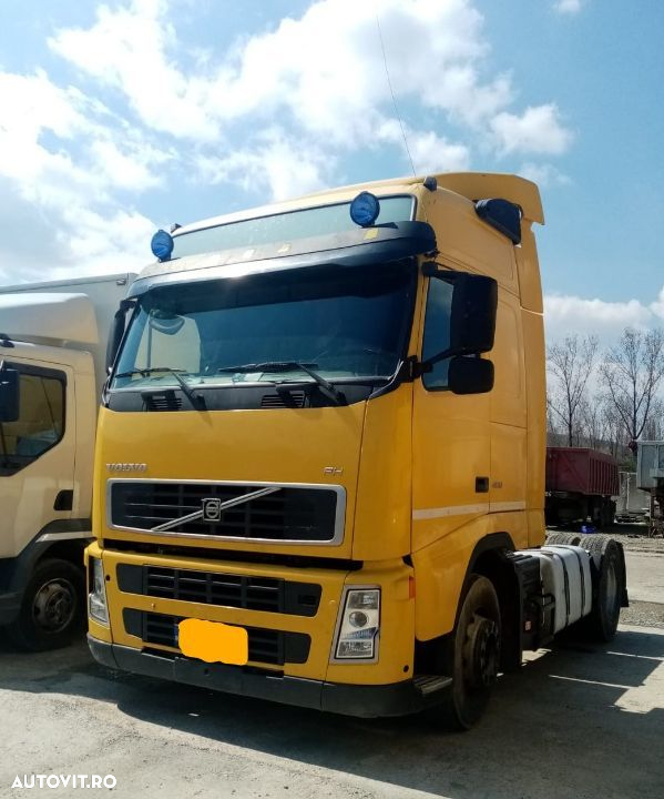 Dezmembrez camion Volvo FH 12 an fabricatie 2008 - 2