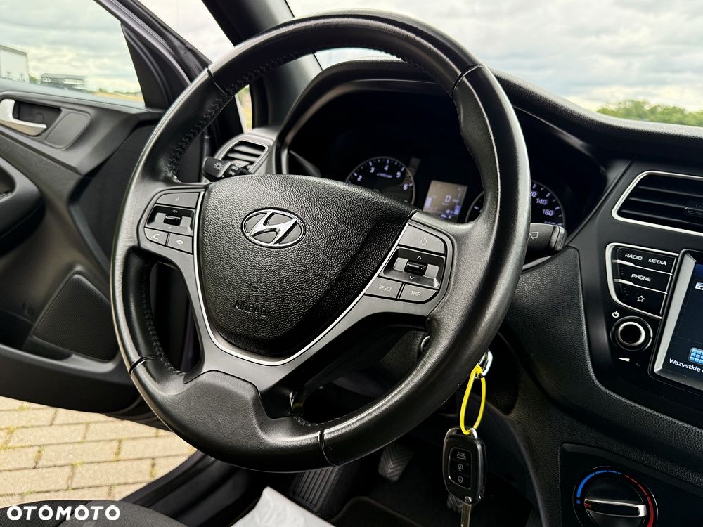Hyundai i20 1.25 Comfort - 37