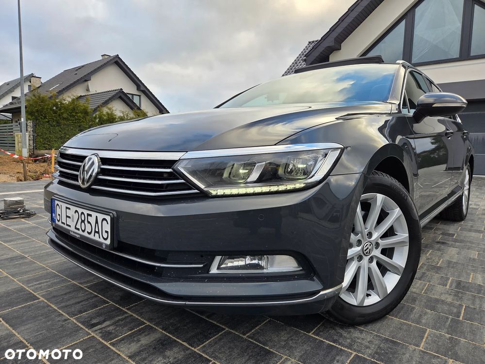 Volkswagen Passat Variant 2.0 TDI SCR DSG Highline - 1