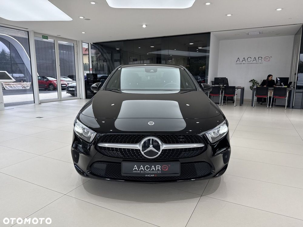 Mercedes-Benz Klasa A 180 Style 7G-DCT - 7