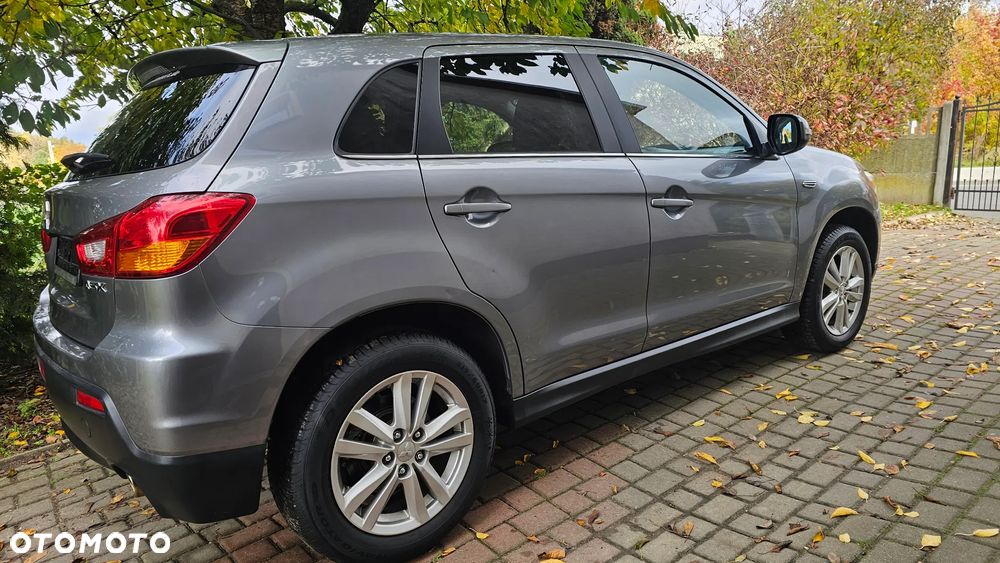 Mitsubishi ASX - 12