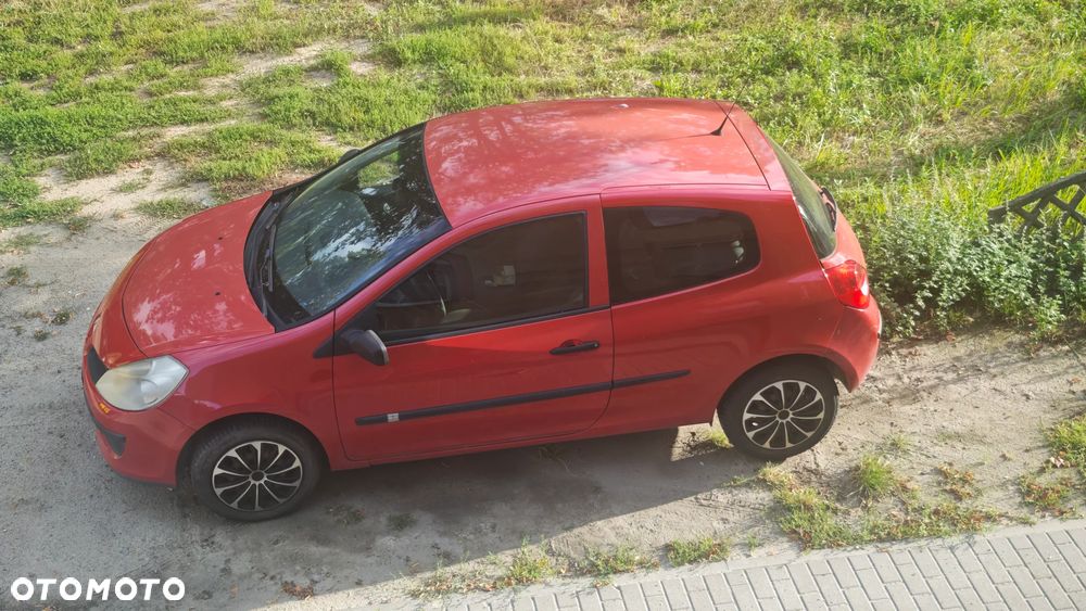 Renault Clio 1.5 dCi Expression - 5