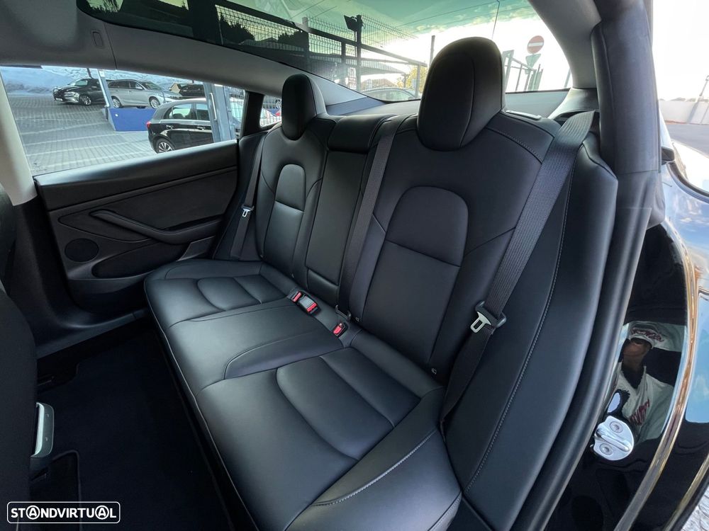 Tesla Model 3 Standard Range Plus RWD - 45