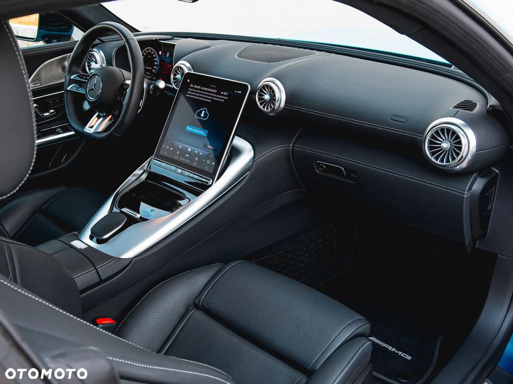 Mercedes-Benz AMG GT 63 4Matic+ - 19