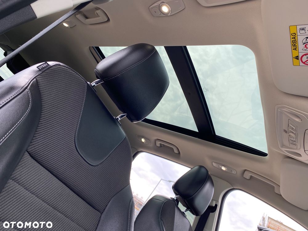 Ford Kuga 2.0 TDCi 4x4 Titanium - 26