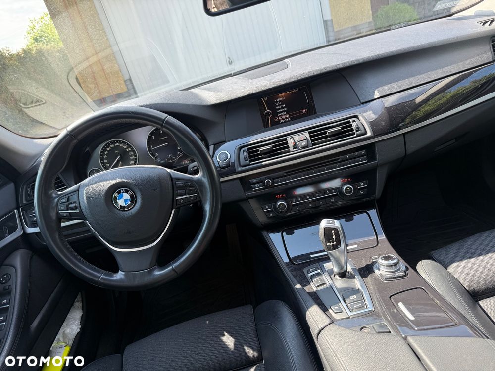 BMW Seria 5 520d - 21