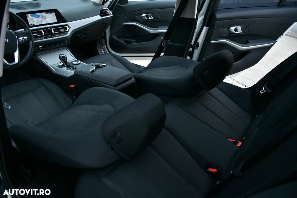 BMW Seria 3 320d AT MHEV - 18