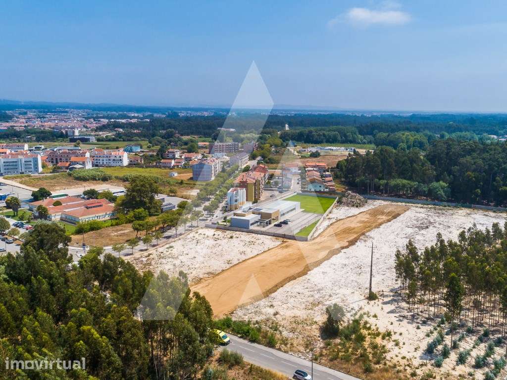 Lote Terreno Urbanizado para Moradia Térrea - Centro de Ovar Junto ... - Grande imagem: 5/22