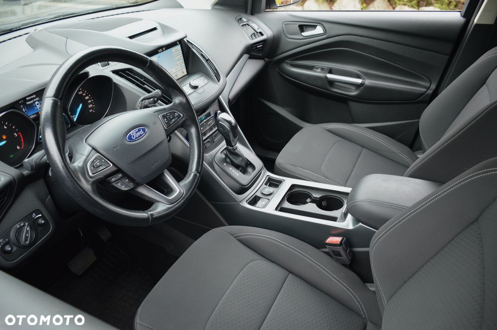 Ford Kuga 2.0 TDCi 4x4 Titanium - 18