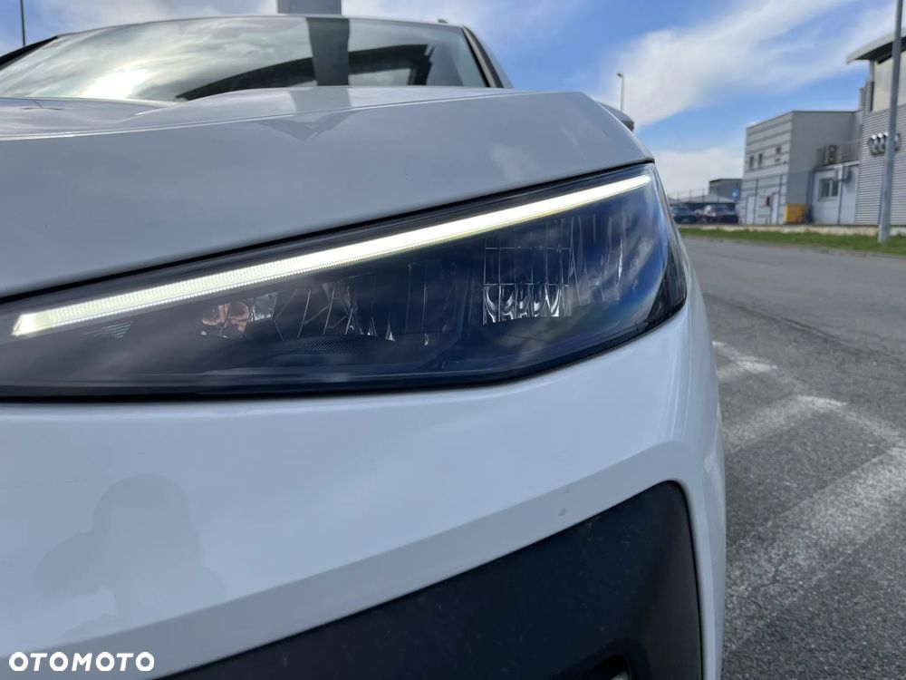 Volkswagen T-Roc 1.5 eTSI Life DSG - 24