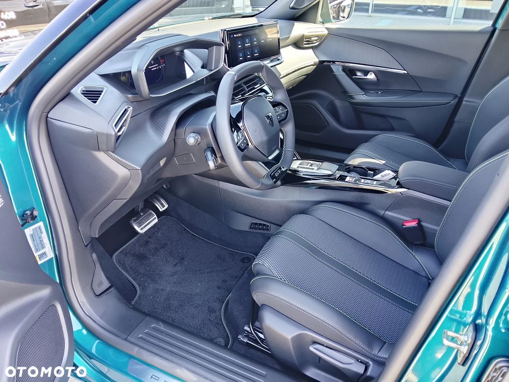 Peugeot 2008 PureTech mHEV GT E-DCS6 - 14