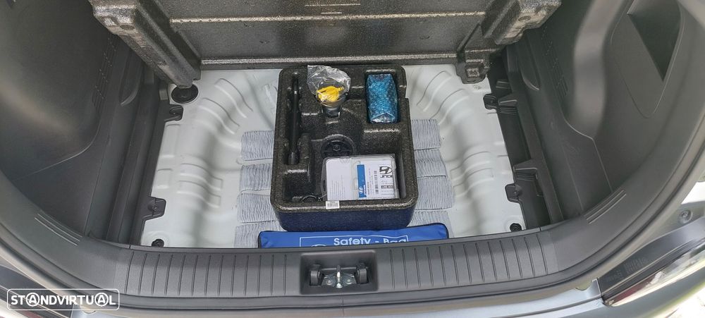 Hyundai Kauai 1.6 GDi HEV Premium (TT) - 13