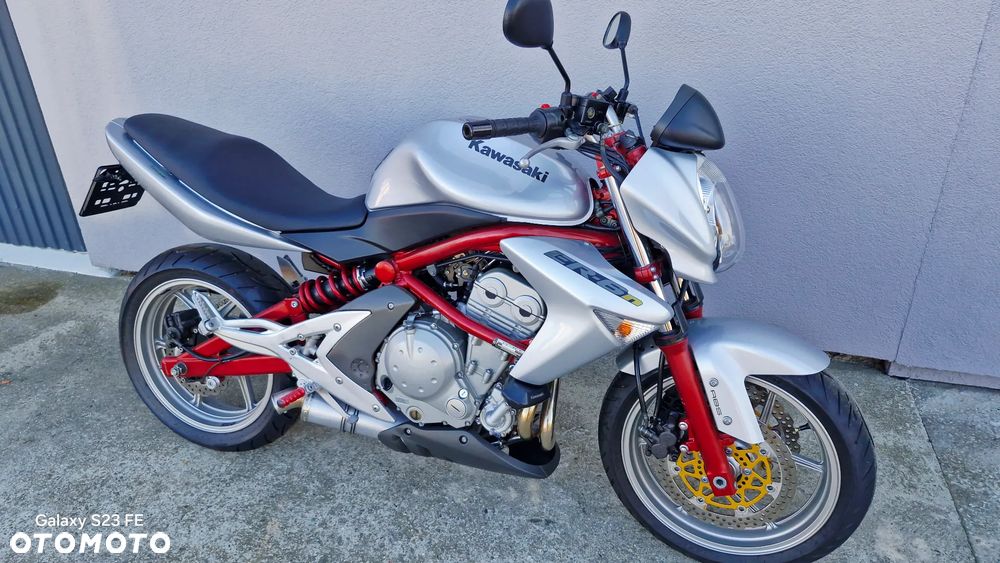 Kawasaki ER - 9
