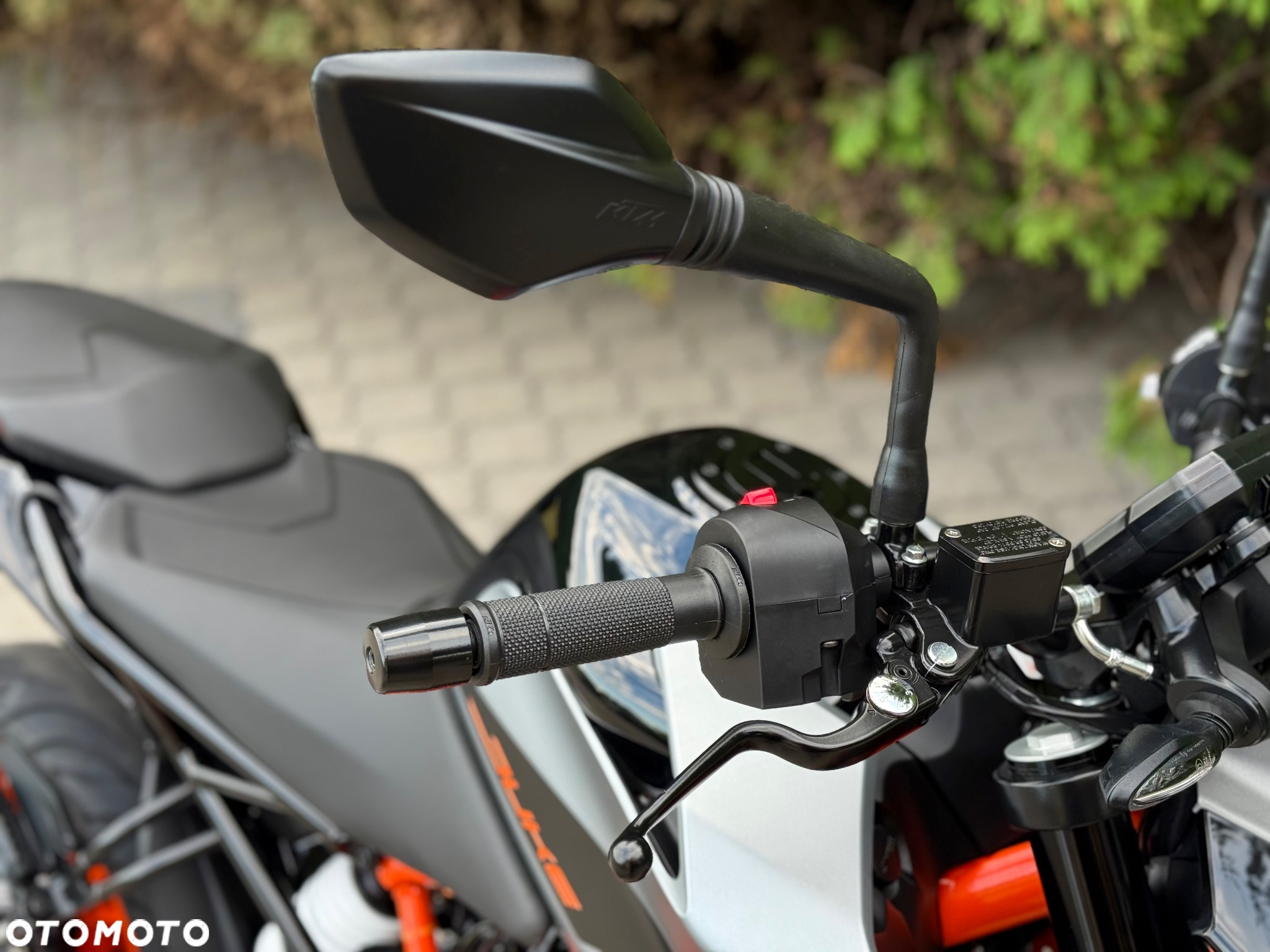 KTM Duke - 13