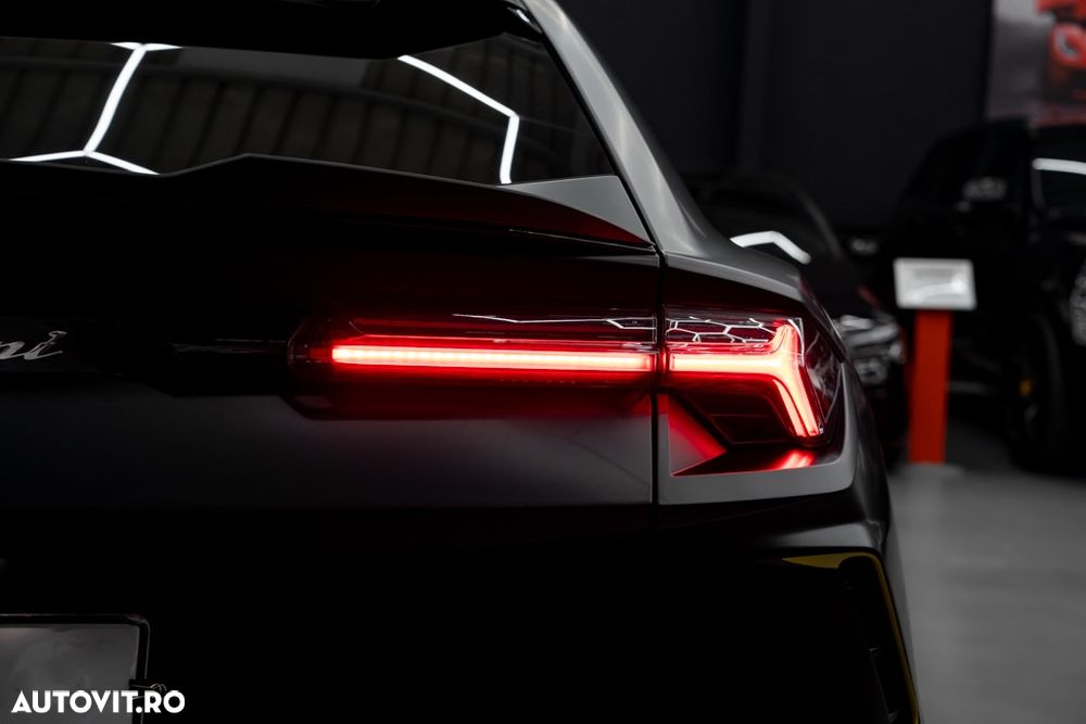 Lamborghini URUS Standard - 5