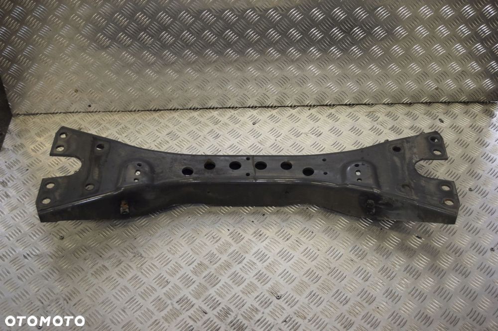 BELKA POPRZECZNA SCANIA R - 1