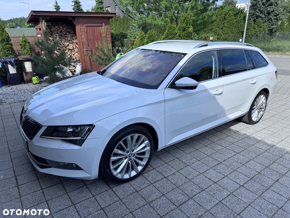 Skoda Superb 2.0 TDI 4x4 Style DSG - 1