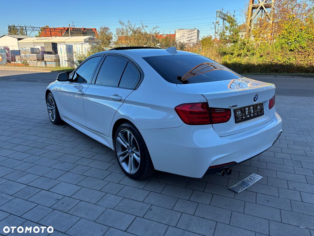 BMW Seria 3 328i xDrive - 6