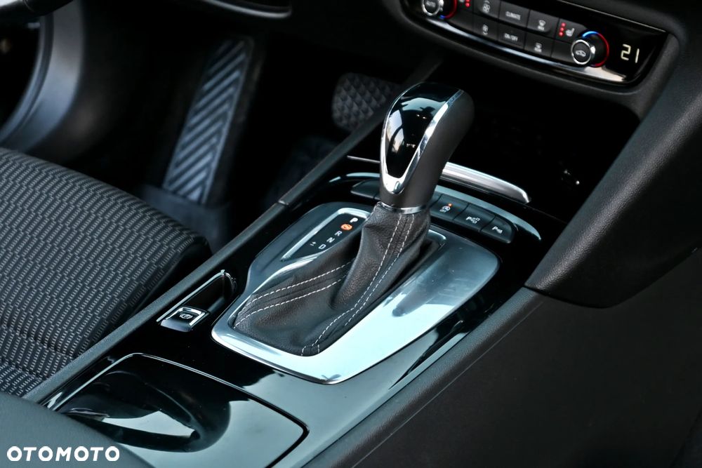 Opel Insignia 2.0 CDTI Innovation S&S - 22