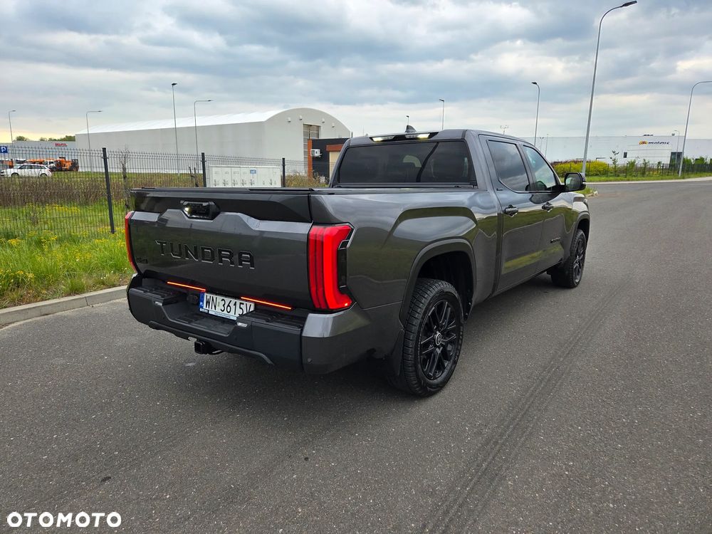 Toyota Tundra - 5