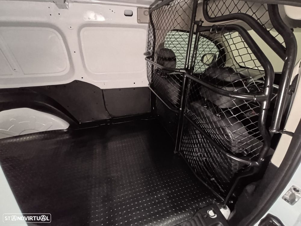 Renault Kangoo 1.5 dCi Maxi Business (Longa) - 16