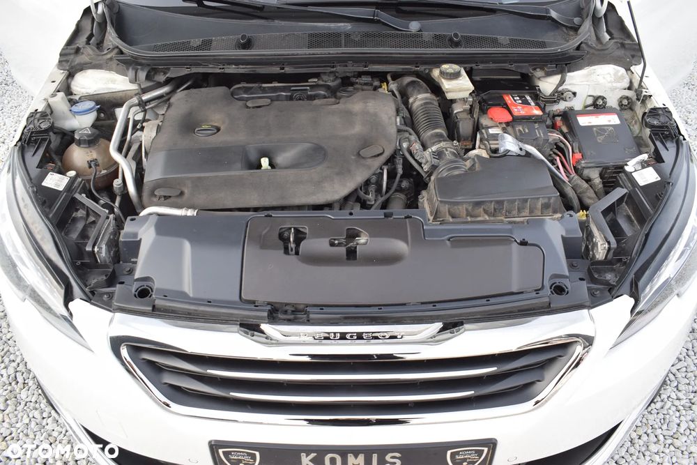 Peugeot 308 BlueHDi FAP 150 Stop&Start Automatik Allure - 40