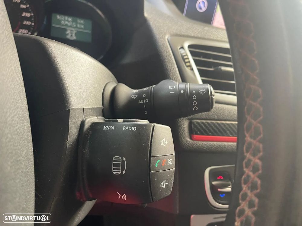 Renault Mégane Sport Tourer 1.5 dCi GT Line SS - 45