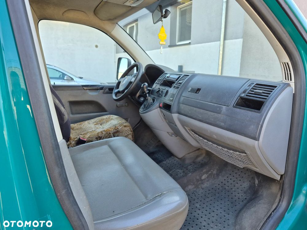 Volkswagen Transporter - 4