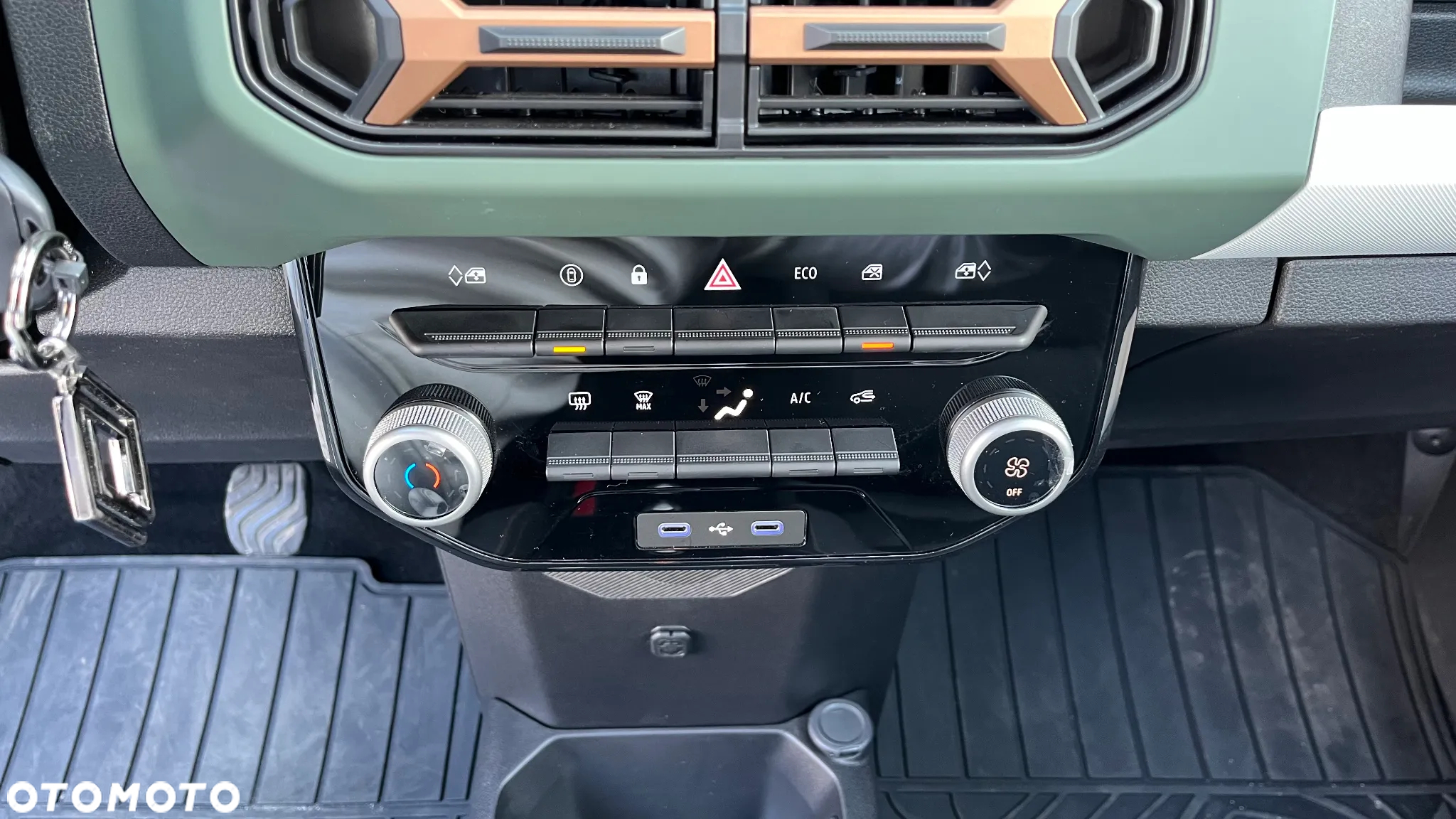 Dacia Spring Electric 26.8kWh 65 Extreme - 12