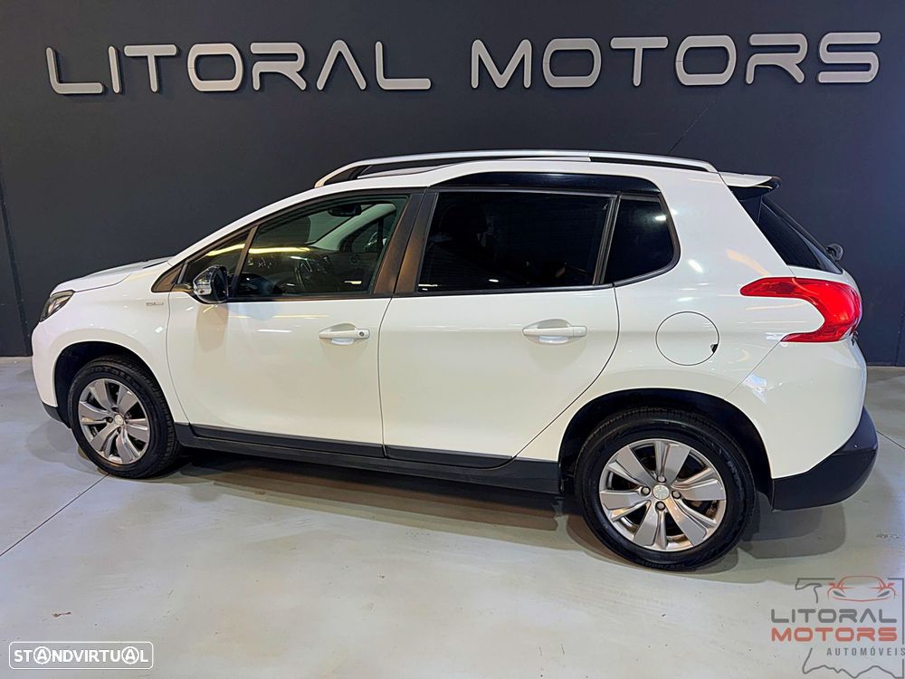 Peugeot 2008 1.2 PureTech Style - 6