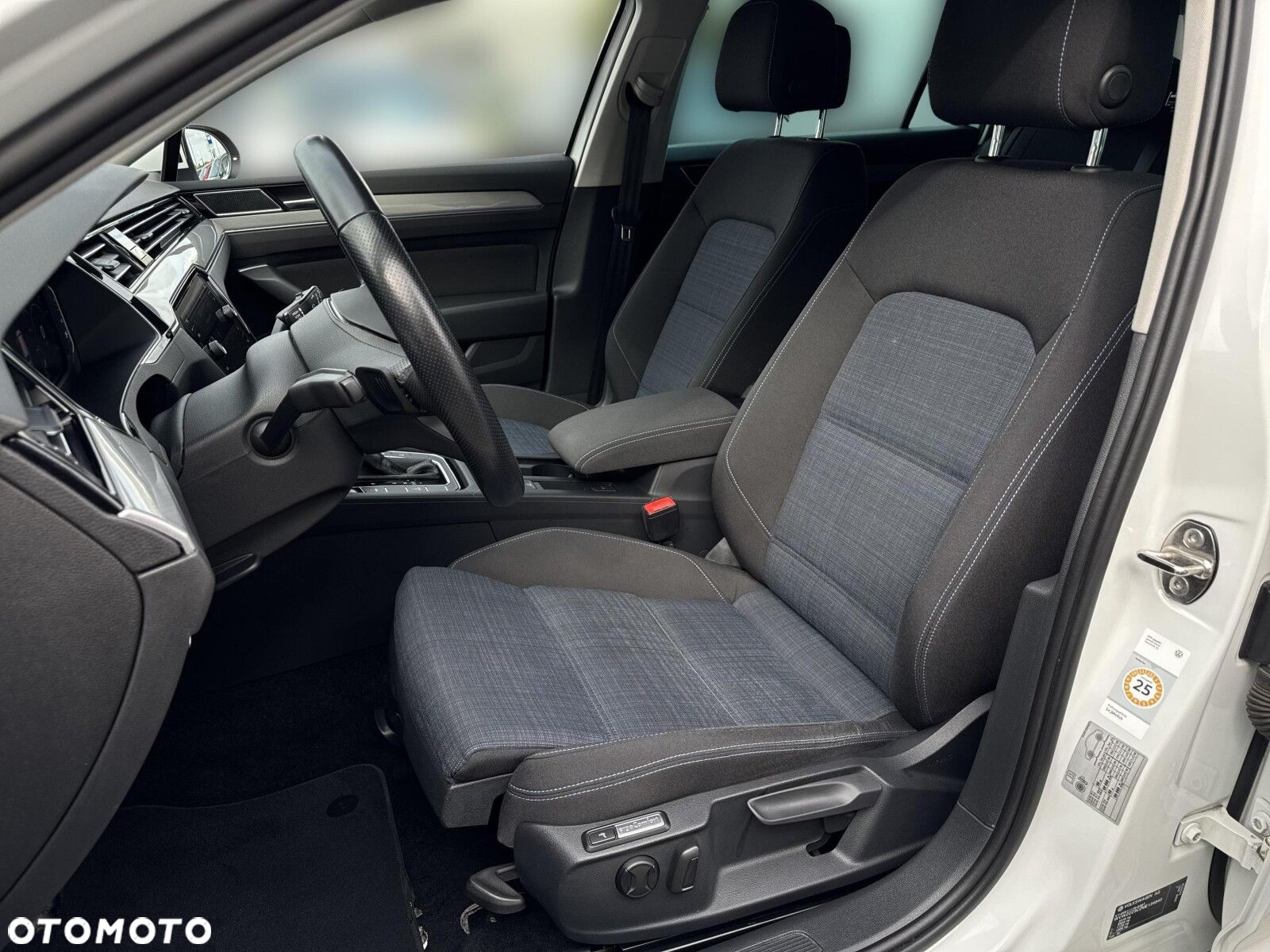 Volkswagen Passat 1.4 TSI Plug-In Hybrid GTE DSG - 11