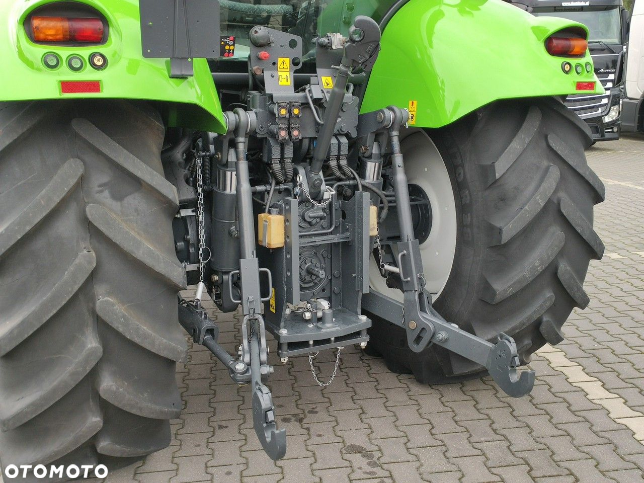Inny Agrotron M620 4x4 Przedni Tuz Wałek W.O.M Wyjścia do Przyczepy - 16