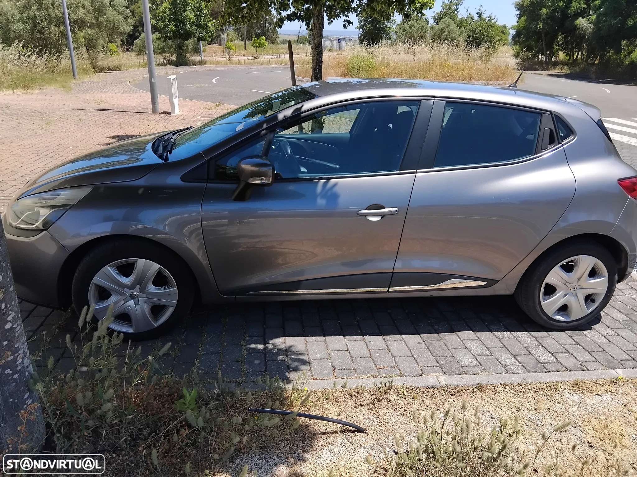 Renault Clio 1.5 dCi # - 4