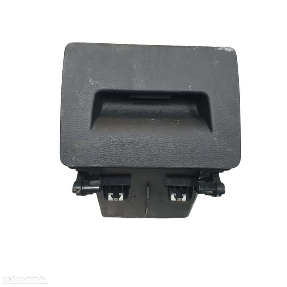 PORTA LUVAS BMW SERIE X1 F48 - 1