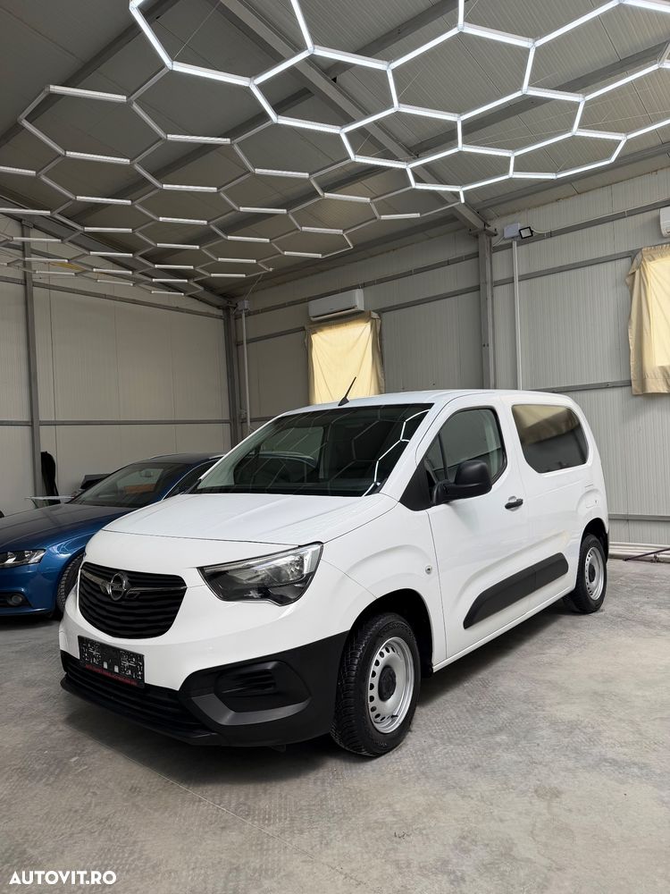 Opel Combo 1.6 CDTI 75 CP L1H1 - 1