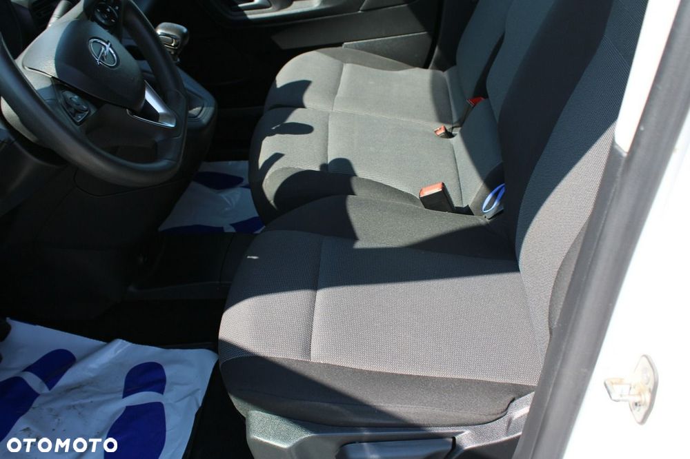 Opel Combo - 17