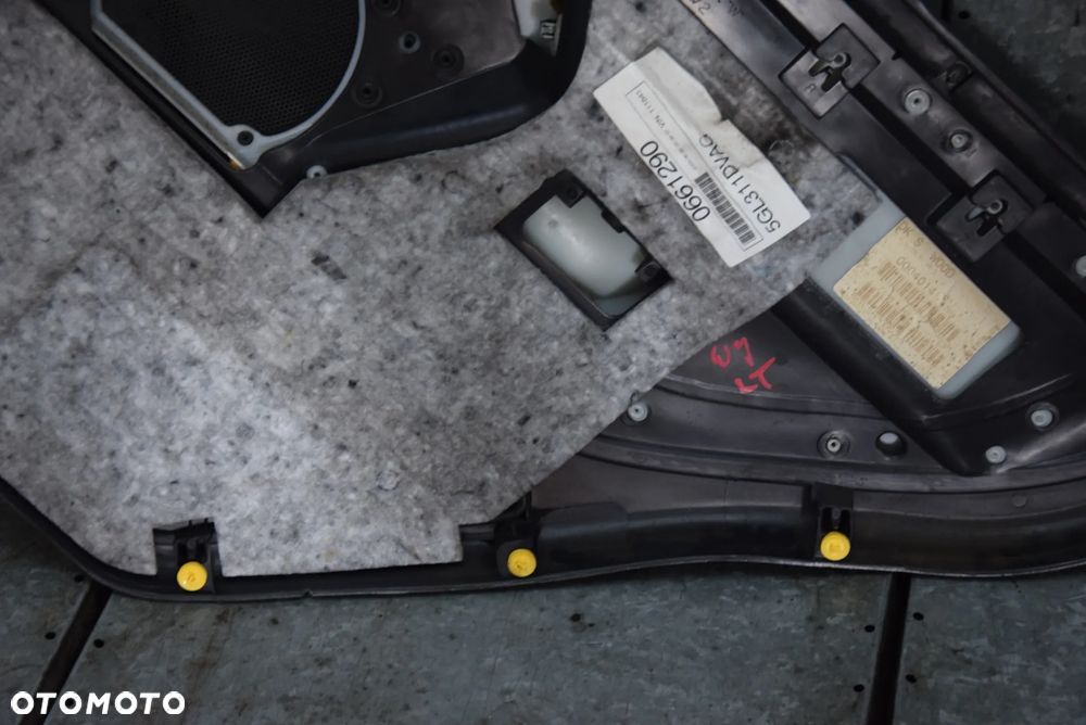 JEEP GRAND CHEROKEE WJ BOCZEK LEWY PRAWY TYŁ KPL. - 24