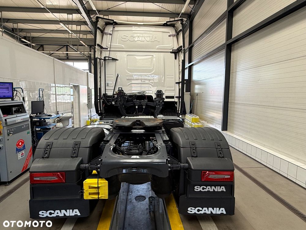 Scania 460R - 4