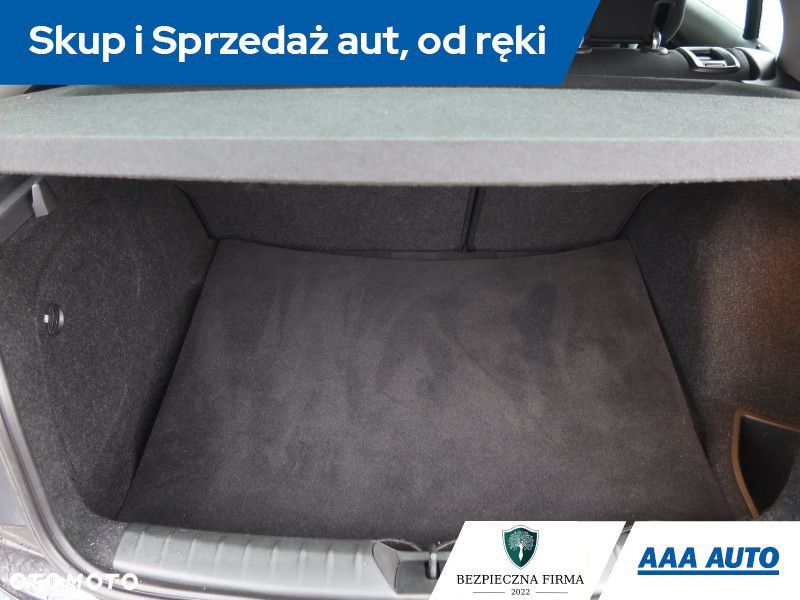 BMW Seria 1 - 15