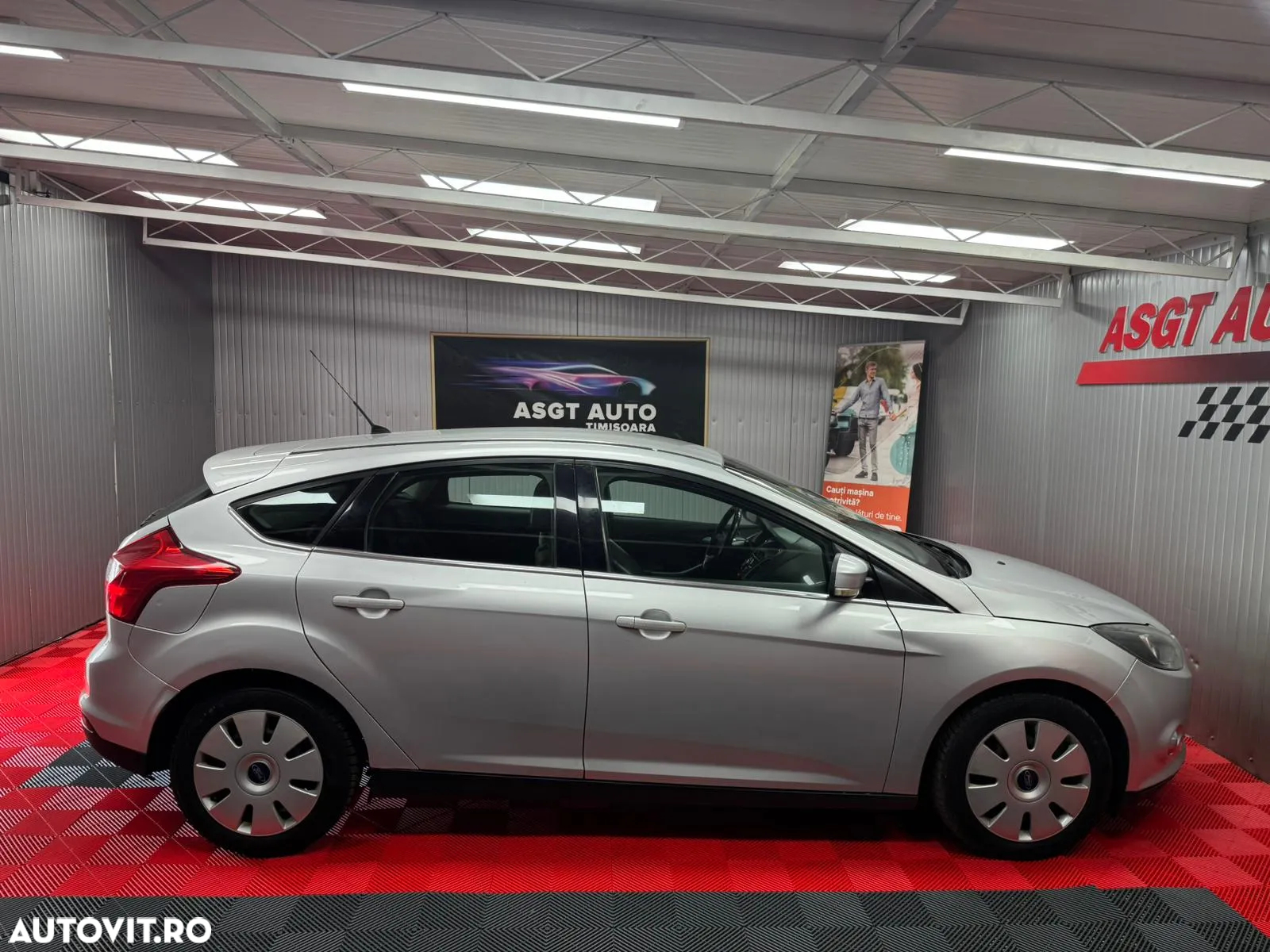 Ford Focus - 21