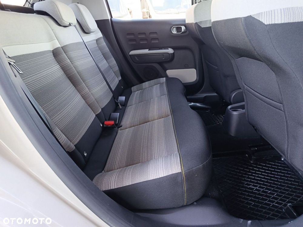Citroën C3 1.2 PureTech Shine - 15