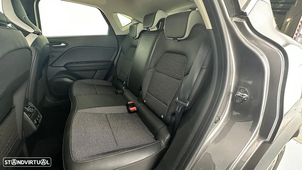 Renault Captur 1.6 E-Tech Plug-In Intens - 46