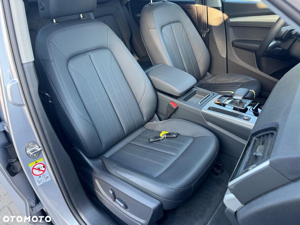 Audi Q5 50 TFSIe quattro S tronic S line - 28