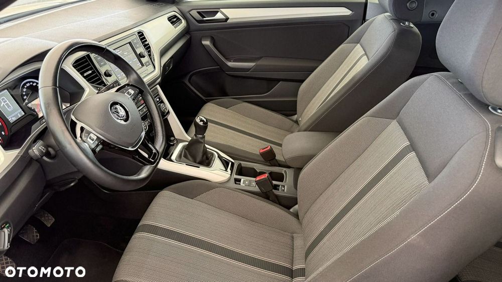 Volkswagen T-Roc - 31