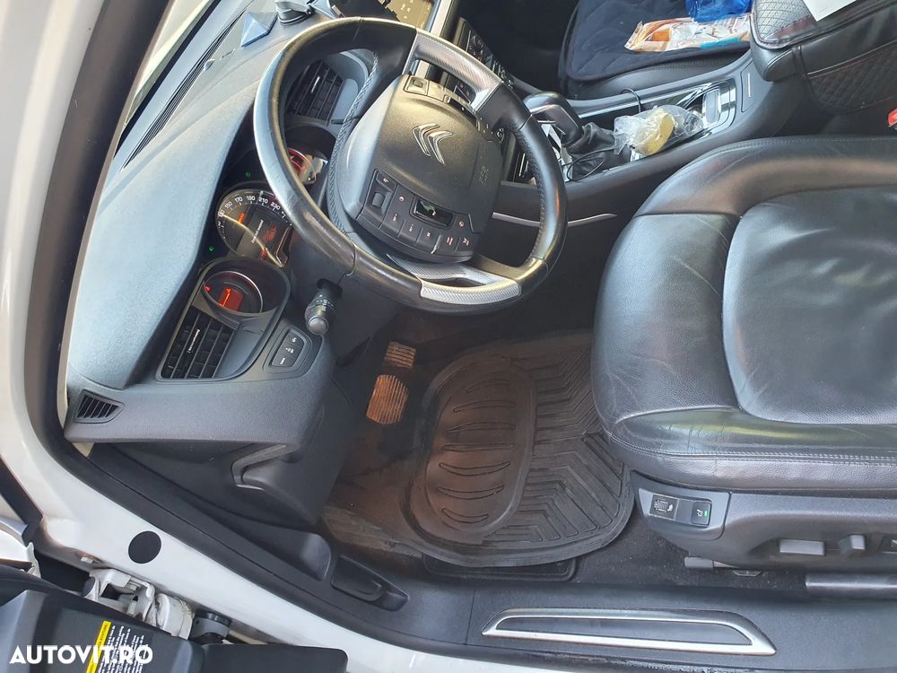 Citroën C5 HDi 200 FAP Aut. Exclusive - 5