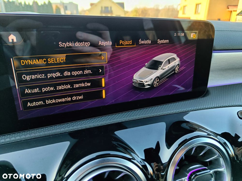 Mercedes-Benz Klasa A 200 AMG Line 7G-DCT - 29