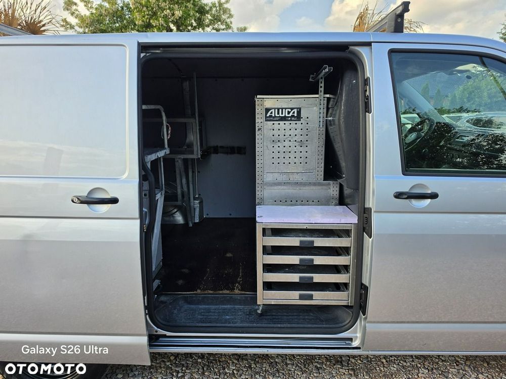 Volkswagen Transporter - 37