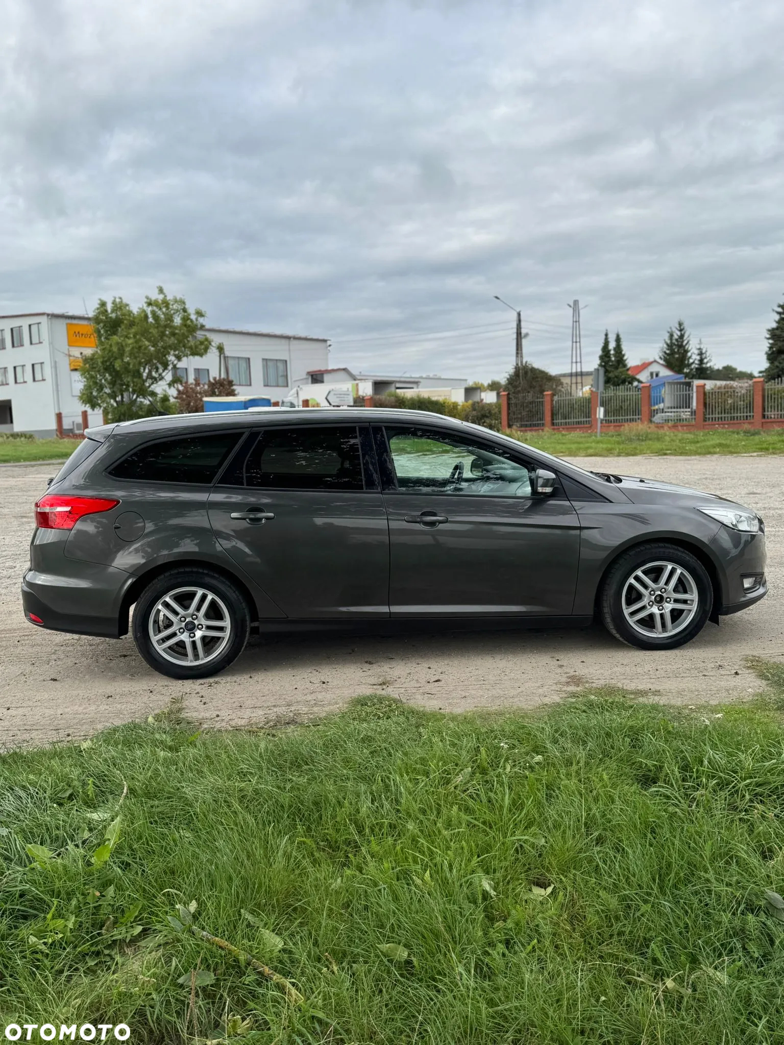 Ford Focus 1.0 EcoBoost Connected - 6