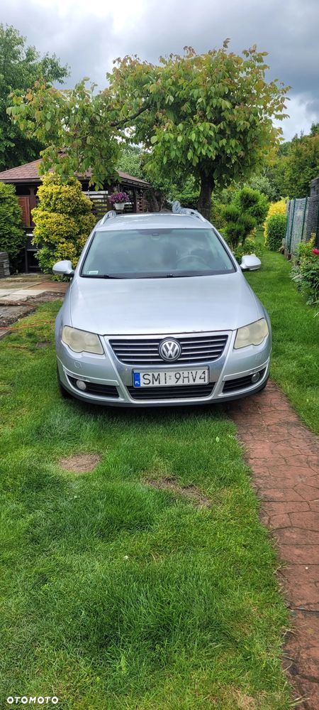 Volkswagen Passat 2.0 TDI DPF Highline DSG - 1