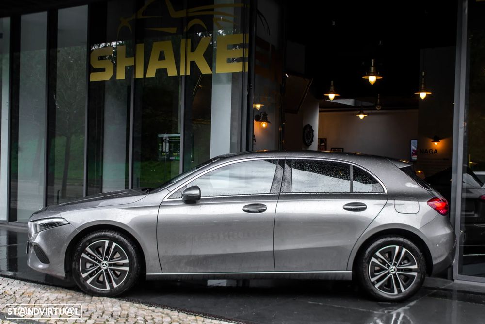 Mercedes-Benz A 250 e Style Plus - 2